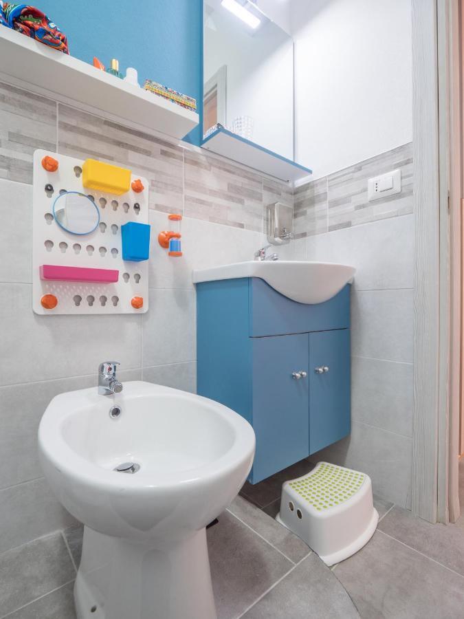 Babyaccommodation Family Panoramic II Pietra Ligure Exteriör bild